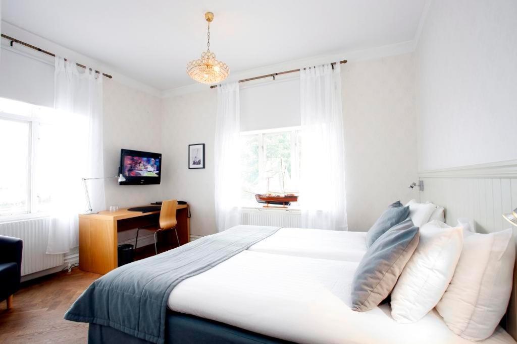 Adels Hotel Oskarshamn Buitenkant foto